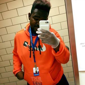 Meet your Posher, Romello